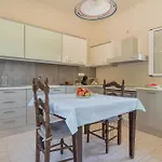 Avra Hétvégi ház