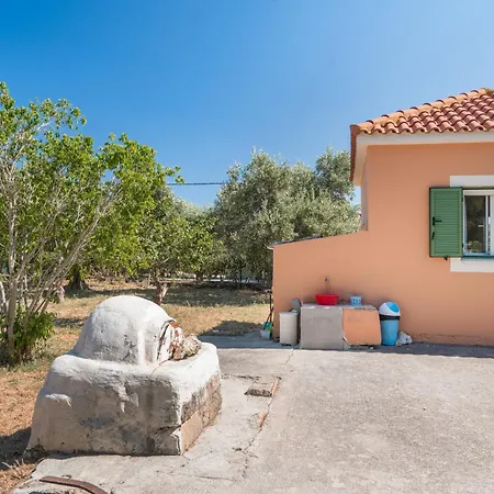 Avra Country house *